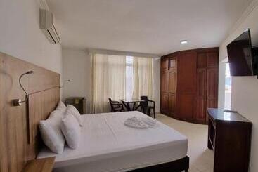 Zahira Hotel Melgar