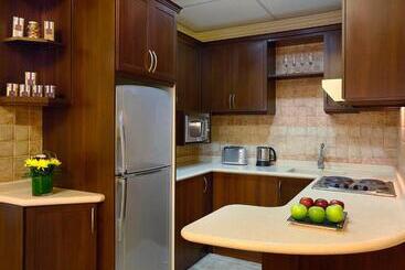 هتل Al Safir Tower   Residence