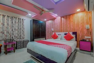 هتل Oyo 9930  Avs Residency