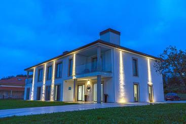 Aparthotel Ría De Lires - Lires
