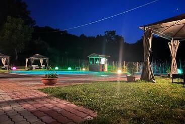 تختخواب و صبحانه Agriturismo Tre Elle