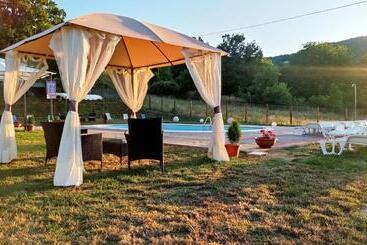 تختخواب و صبحانه Agriturismo Tre Elle