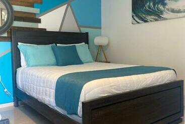 هتل Aqua Marina Beach Club