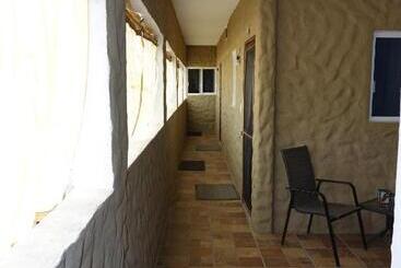 هتل Bungalows Casa Blanca