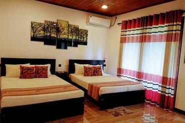 هتل Mihisara Resort