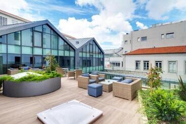 هتل Oca Oriental Porto