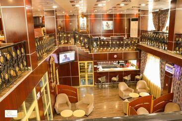 Noubou International Hotel Bonapriso
