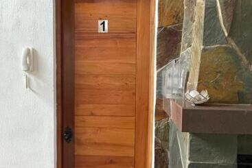 تختخواب و صبحانه Residencial Astorga