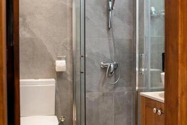 아파트호텔 Droshia Traditional Homes, Coco Mat Full Experience