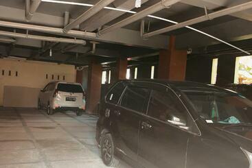 هتل Almira Homestay Ambon Mitra Reddoorz