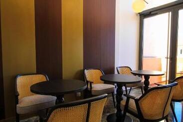 هتل Hôtel & Spa Rocabella