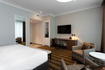 Sutton Place Hotel Toronto