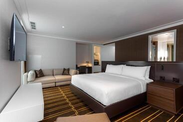 Sutton Place Hotel Toronto