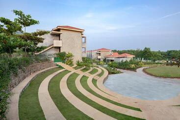 هتل Radisson Blu Resort Visakhapatnam
