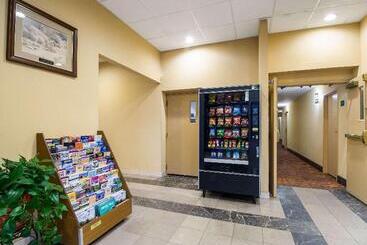 هتل Suburban Studios Buffalo Airport