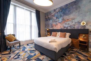 Keavan S Port Hotel , Dublin