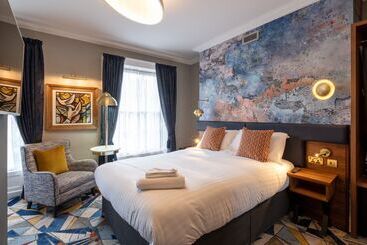 Keavan S Port Hotel , Dublin