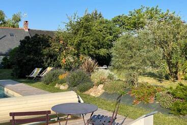 تختخواب و صبحانه Chambres D Hôtes Avec Piscine Et Spa La Folière Saumur