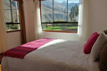 تختخواب و صبحانه Hostal Chaska Wasi