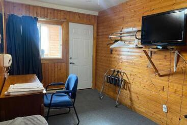 Hillcrest Motel