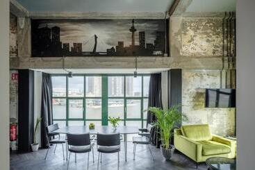 Bed, Bites & Business Hotel Rotterdam