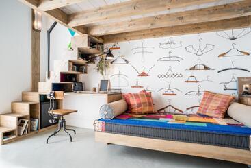 هتل Colégio Charm House