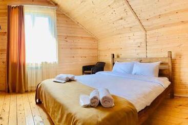 هتل Cottage Chalet And Tours