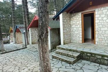 هتل Guesthouse Hamiti Llogara