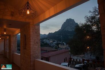 هتل Mirador Johya