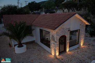هتل Mirador Johya