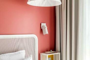 Okko Hotels Nice Aéroport