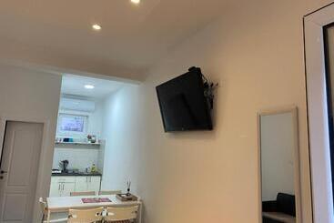 Omis Rooms