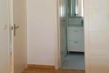 پانسیون Zarey Hostel