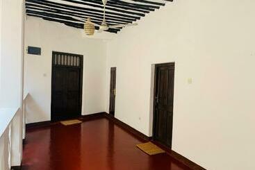 پانسیون Zava House Stone Town