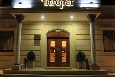 هتل Atropat Old City