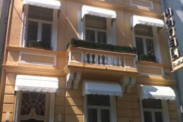 هتل Buchholz Downtown