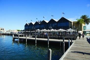 هتل Discovery Parks  Coogee Beach