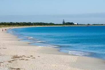 هتل Discovery Parks  Coogee Beach