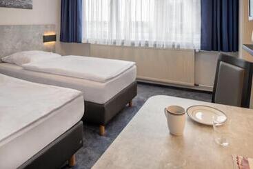 هتل & Gästehaus Rostock Lütten Klein