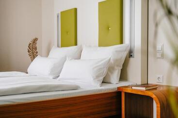 هتل Global Inn