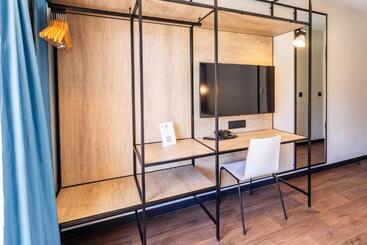 هتل Ibis Roquebrune Cap Martin Menton