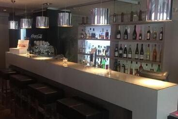 Pearl Design Hotel   Frankfurt City