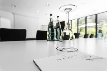 Pearl Design Hotel   Frankfurt City