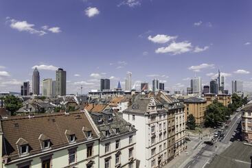 Pearl Design Hotel   Frankfurt City