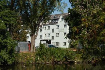 هتل Pension Domblick
