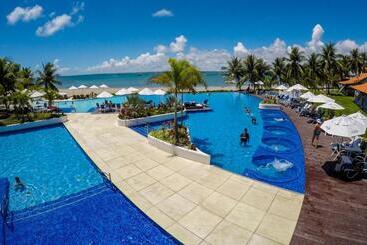 ホテル Serrambi Resort