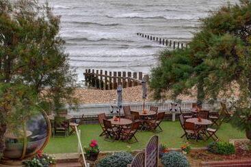 The Beachcroft Hotel, Bw Signature Collection