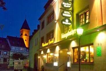 هتل Restaurant Weinhaus Grebel