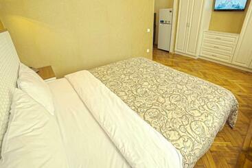 Apart Hotel Kvartira 1