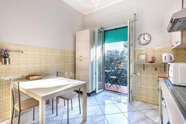تختخواب و صبحانه Travelershome Ciampino Rooms
